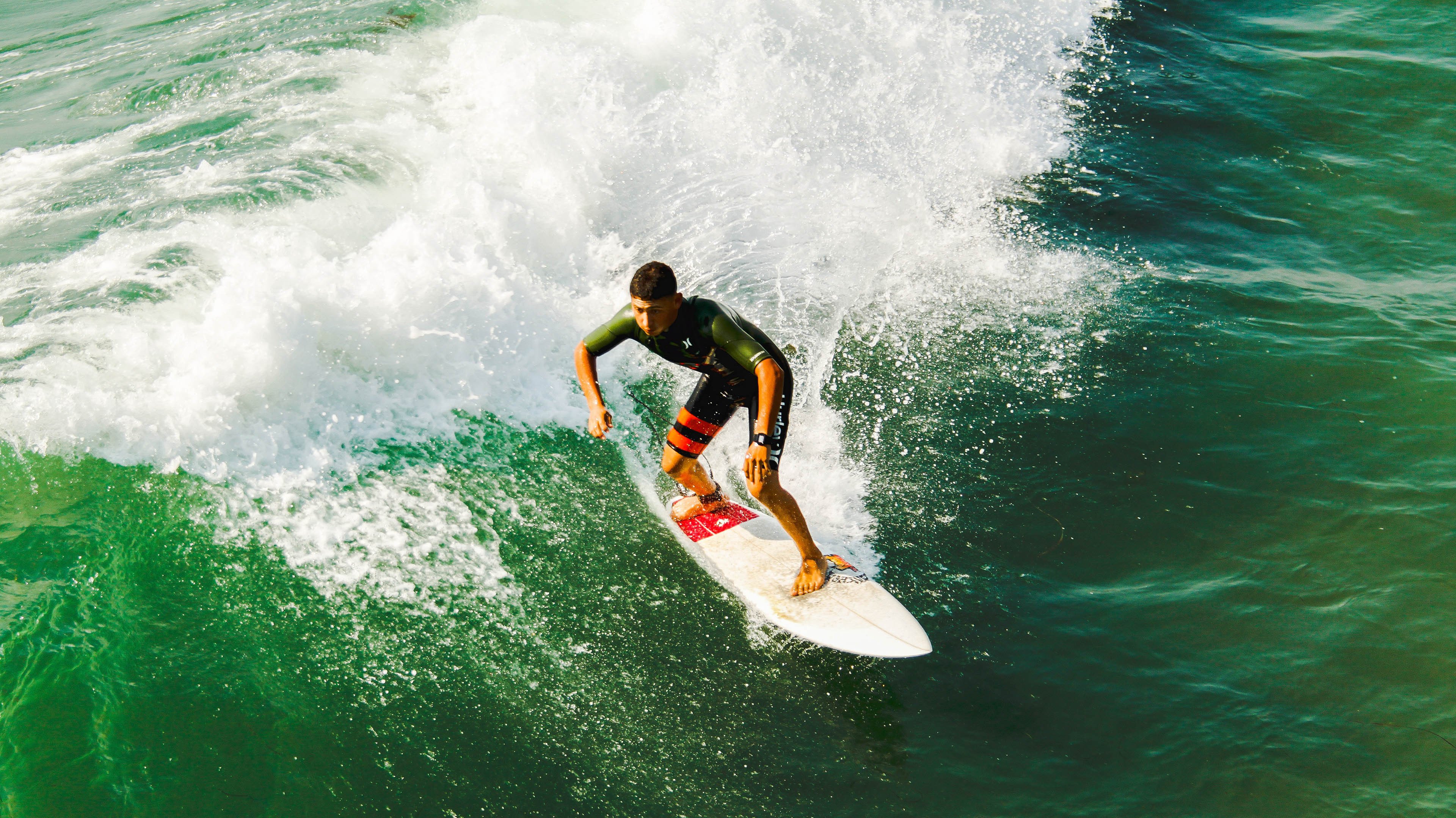 南非男将蝶泳再刷新个人纪录，南非游泳冠军